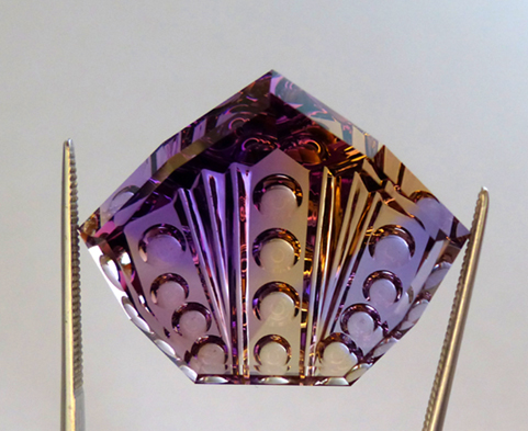 fancy ametrine with optical dishes