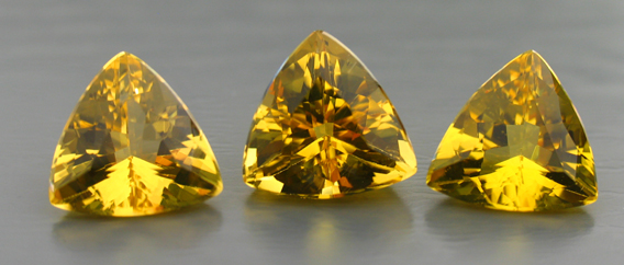 beryl_1449pts_yellow_trilliants_3pcs