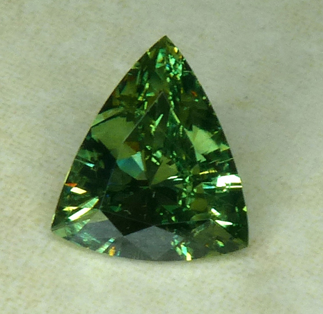 fancy shape - Demantoid Garnet