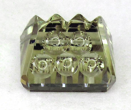 bottom of faceted turkish diaspore