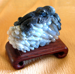 sculpted agatized wood